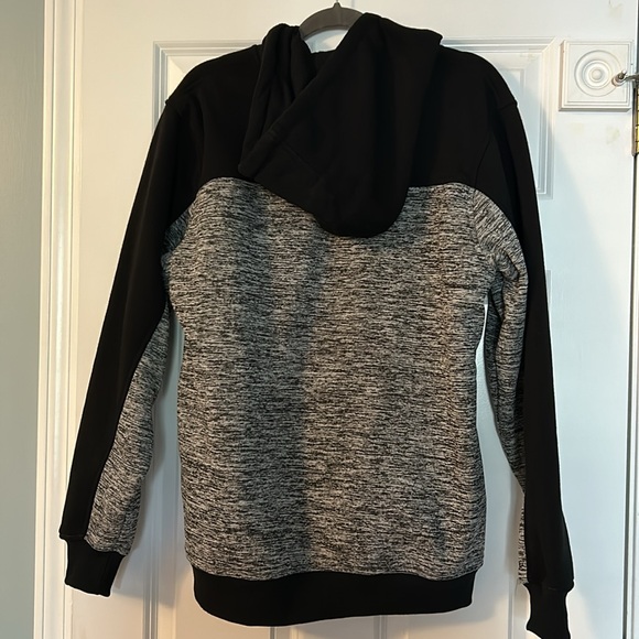 Zip up jacket black and gray thick  size Large - Picture 4 of 6